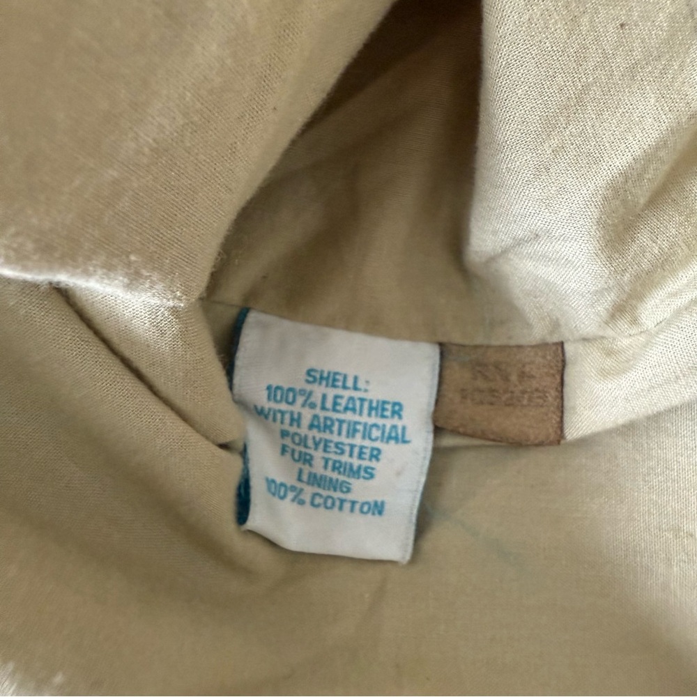 Sundance Leather Vest With Faux Fir Trim - Picture 9 of 9